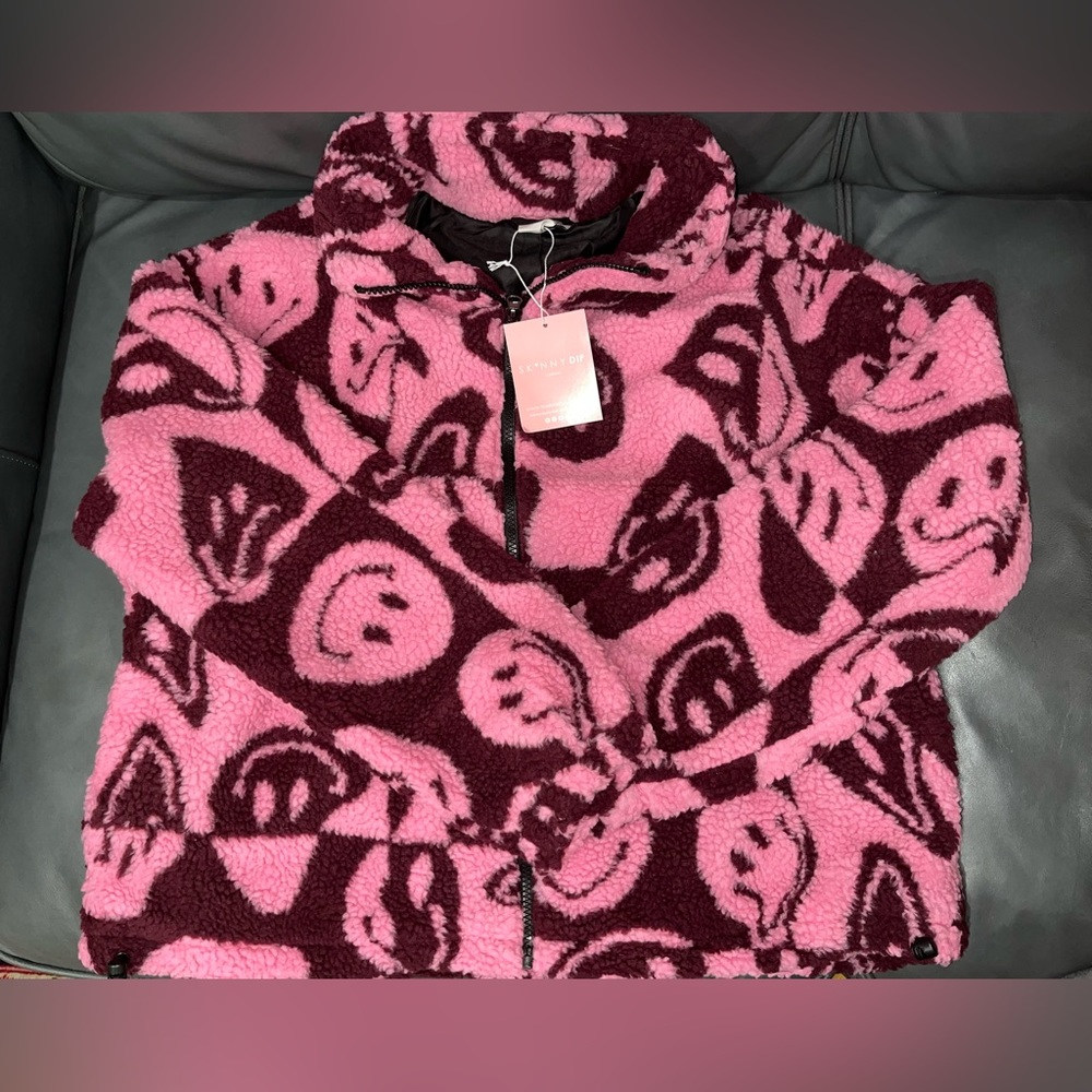 BRAND NEW SKINNYDIP LONDON FLEECE. NEVER WORN!🩷 Price is very flexible!☺️